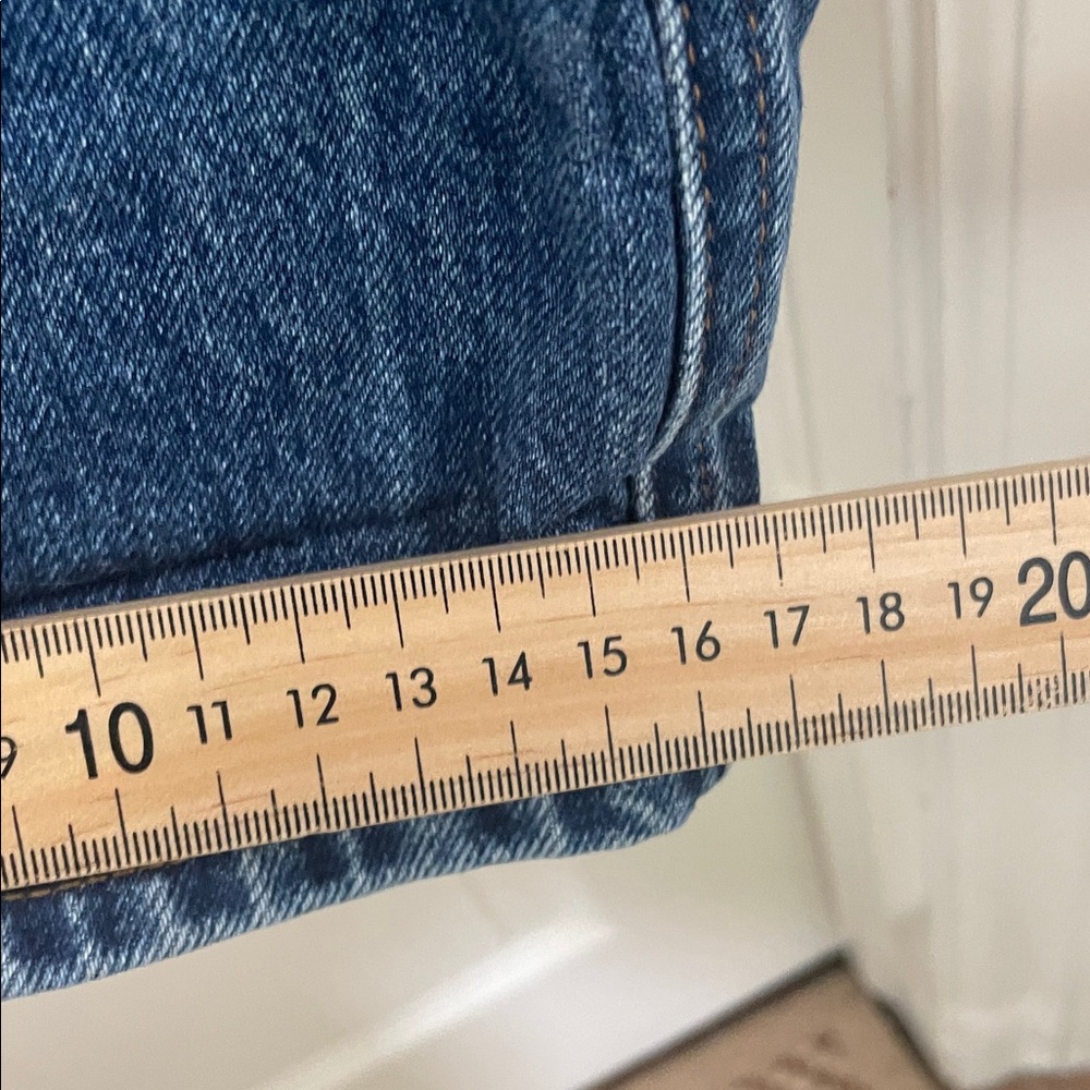 Aritzia - The Nina Stovepipe Highrise Tapered Organic Denim Jeans Blue 30 x 31 - Picture 12 of 14